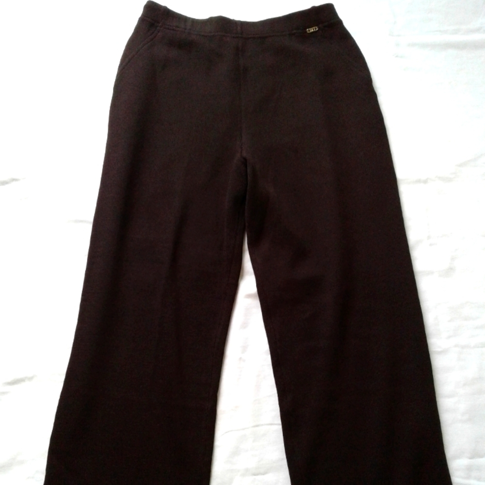 St John sport pants